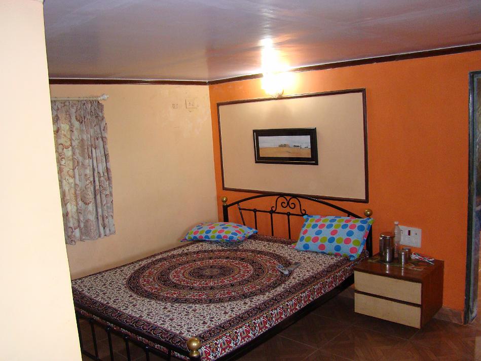 DSC02034.JPG - Our room. It's identical to the other room. This snap is to just show how room looks without people!